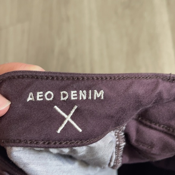 American Eagle Dark Purple High Rise Cropped Jegging Fit Denim Jeans - Picture 6 of 6